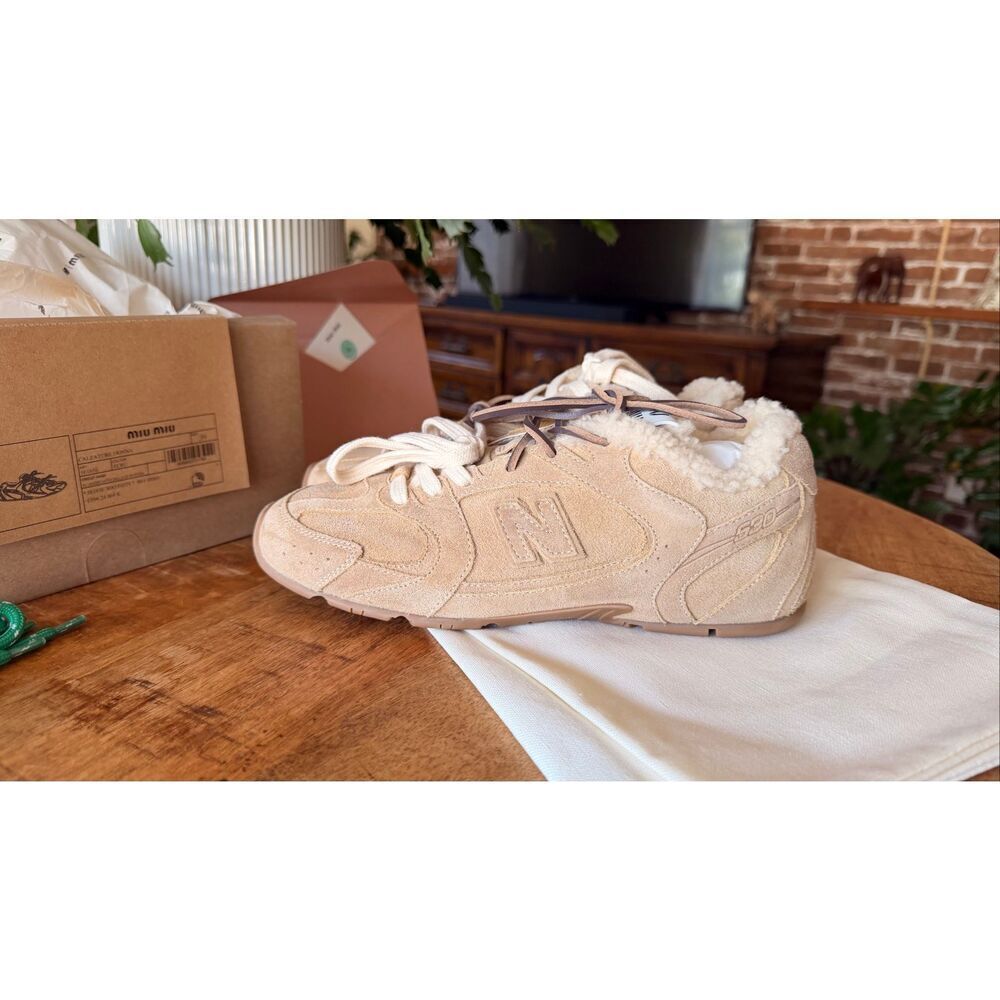 Luxury Inspired Suede Fur Lined Sneakers Unisex EU 39 , 41 High Comfort
